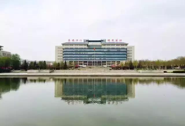 云南中醫(yī)藥類大學(xué)校景